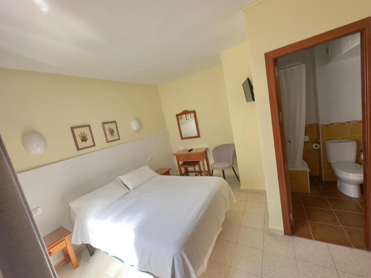 Hotel Cabello Торремолинос Экстерьер фото