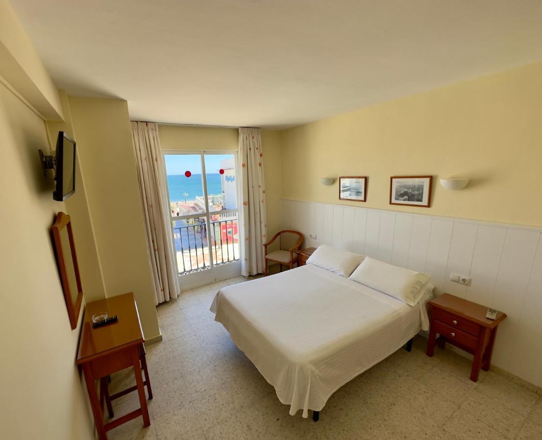 Hotel Cabello Торремолинос Экстерьер фото