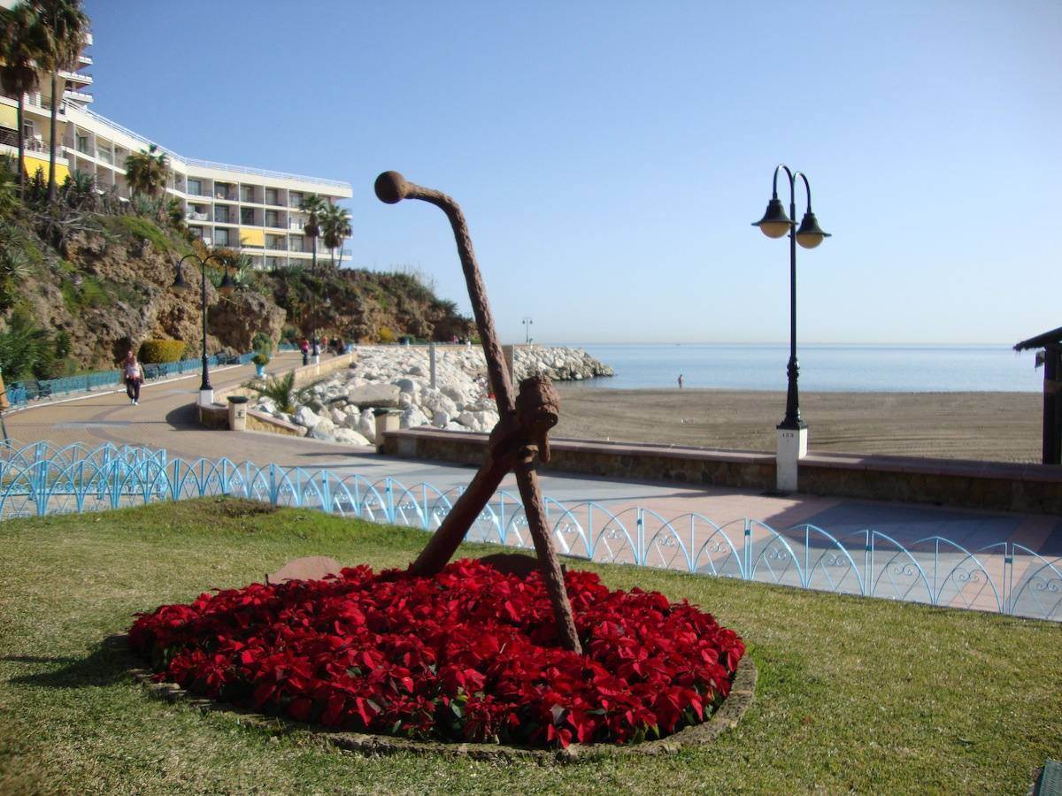 Hotel Cabello Торремолинос Экстерьер фото
