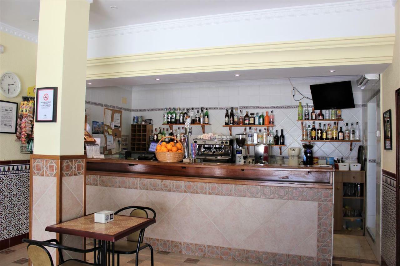 Hotel Cabello Торремолинос Экстерьер фото